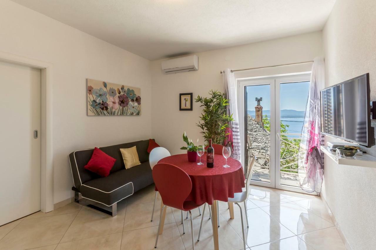 Apartments Petra Μπολ Εξωτερικό φωτογραφία