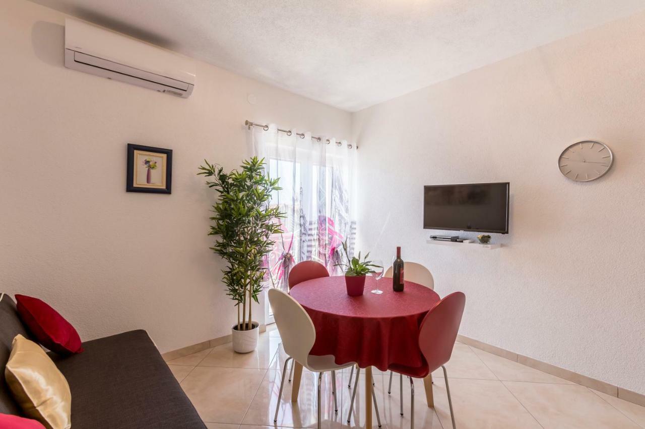 Apartments Petra Μπολ Εξωτερικό φωτογραφία