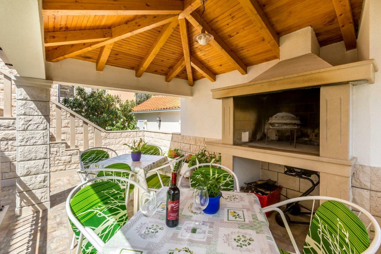 Apartments Petra Μπολ Εξωτερικό φωτογραφία
